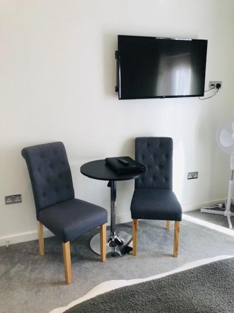 The Forge Guest Rooms Long Whatton Room photo