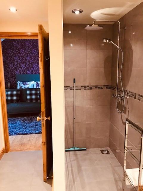 The Forge Guest Rooms Long Whatton Room photo