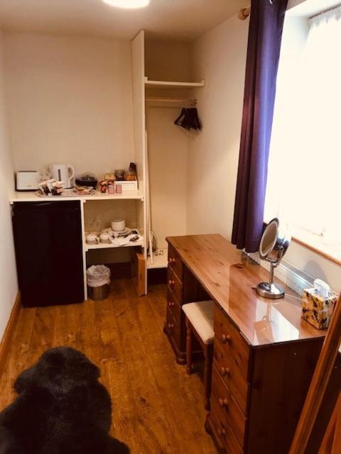 The Forge Guest Rooms Long Whatton Room photo